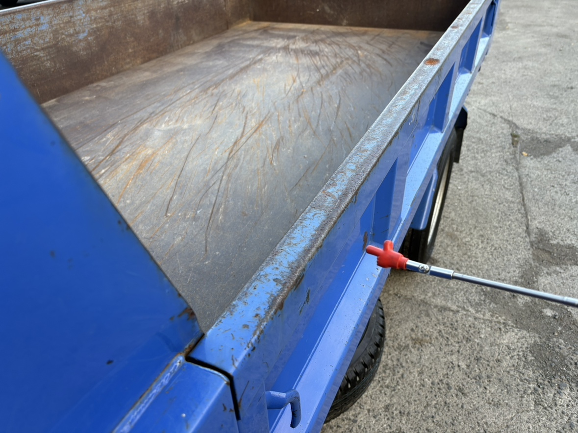 H31年式3tダンプ車検付き尿素なし|中古トラックの販売・買取・査定のアイナビ