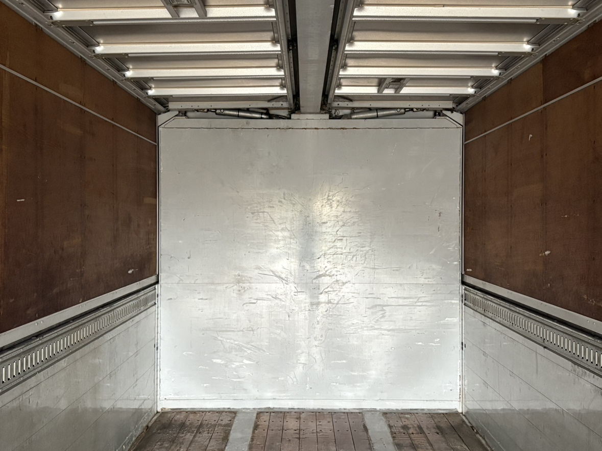 H19年式リフトアップ2軸ウイングセミトレーラ|中古トラックの販売・買取・査定のアイナビ