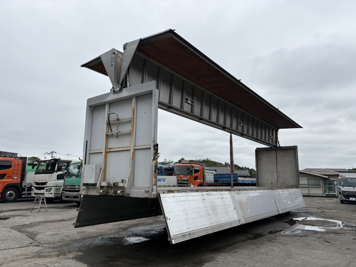 H19年式リフトアップ2軸ウイングセミトレーラ|中古トラックの販売・買取・査定のアイナビ