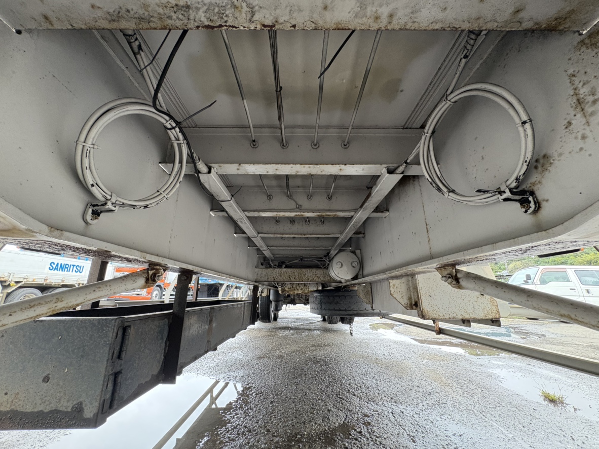 H19年式リフトアップ2軸ウイングセミトレーラ|中古トラックの販売・買取・査定のアイナビ