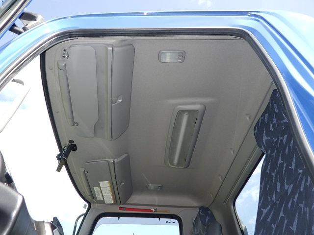 日野 平成30年式 塵芥車 10.2㎥ 新明和製 クラッチO/H済|中古トラックの販売・買取・査定のアイナビ