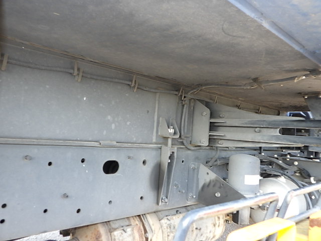 日野 平成30年式 塵芥車 10.2㎥ 新明和製 クラッチO/H済|中古トラックの販売・買取・査定のアイナビ