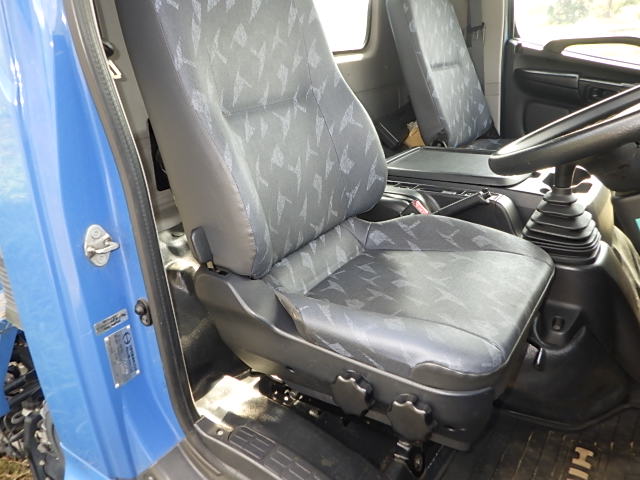 日野 平成30年式 塵芥車 10.2㎥ 新明和製 クラッチO/H済|中古トラックの販売・買取・査定のアイナビ