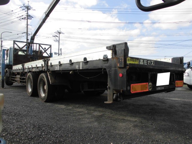 25T 4段クレーン ハイジャッキ ラジコン 2デフウインチ付|中古トラックの販売・買取・査定のアイナビ