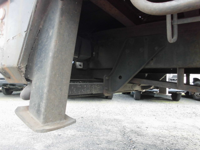 25T 4段クレーン ハイジャッキ ラジコン 2デフウインチ付|中古トラックの販売・買取・査定のアイナビ