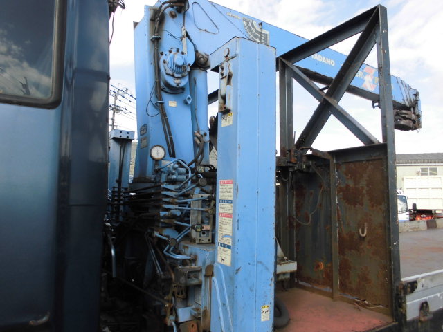 25T 4段クレーン ハイジャッキ ラジコン 2デフウインチ付|中古トラックの販売・買取・査定のアイナビ