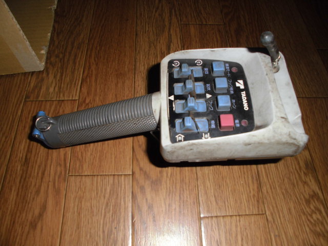 25T 4段クレーン ハイジャッキ ラジコン 2デフウインチ付|中古トラックの販売・買取・査定のアイナビ