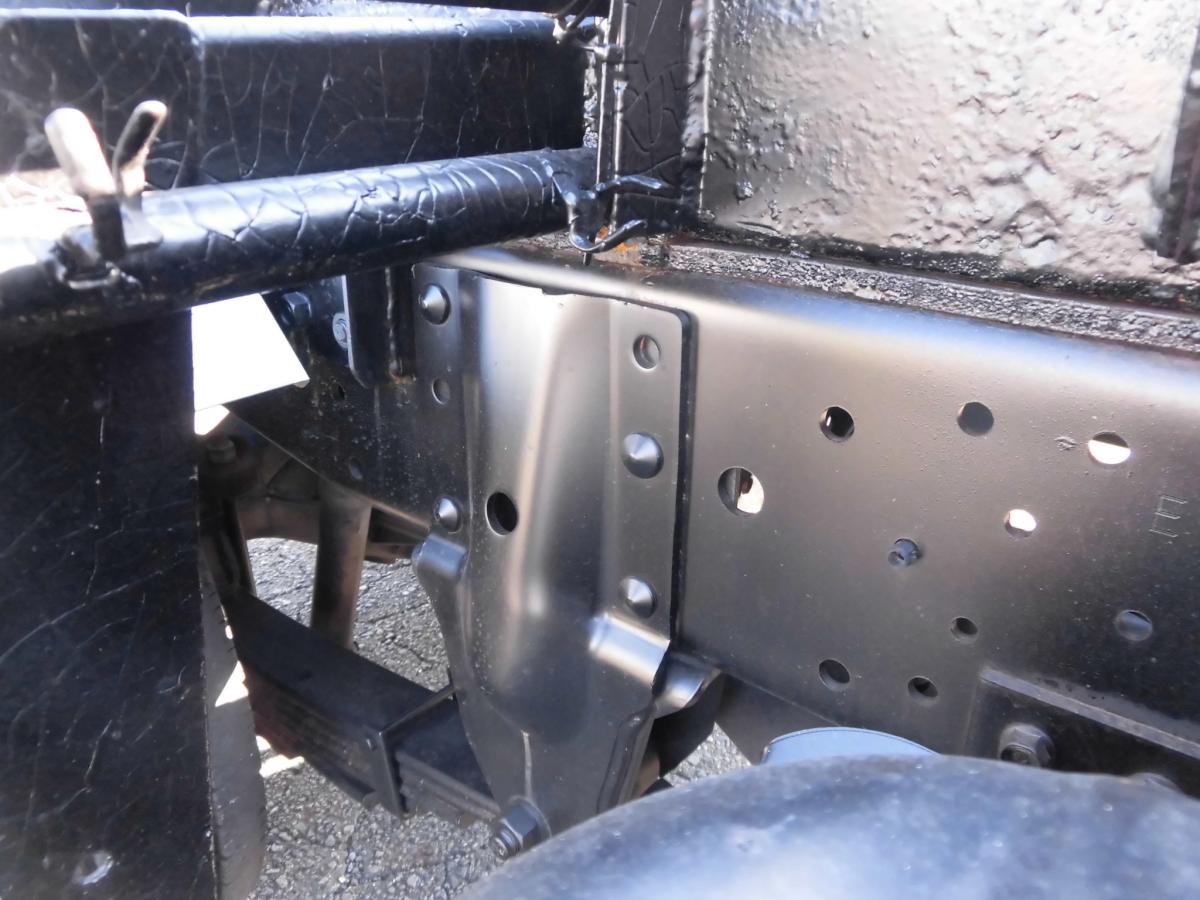 25年エルフ3T新明和アームロール 車検有!|中古トラックの販売・買取・査定のアイナビ