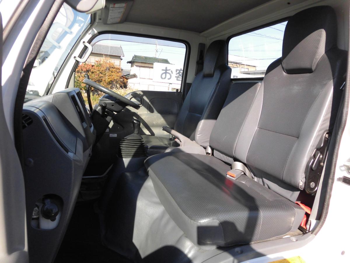 25年エルフ3T新明和アームロール 車検有!|中古トラックの販売・買取・査定のアイナビ