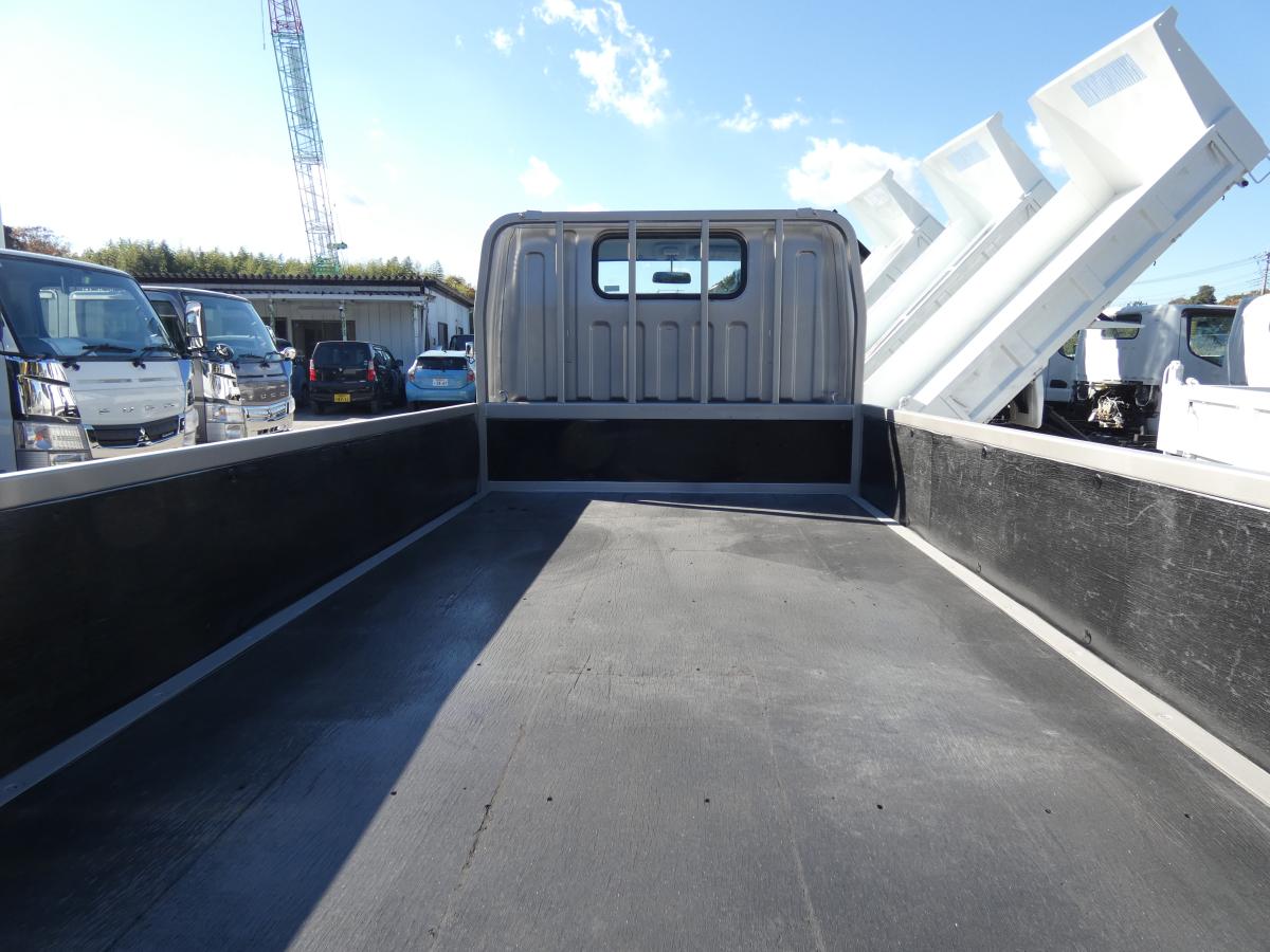 H27　1.5トン 平ボディ オートマ ETC　251129|中古トラックの販売・買取・査定のアイナビ