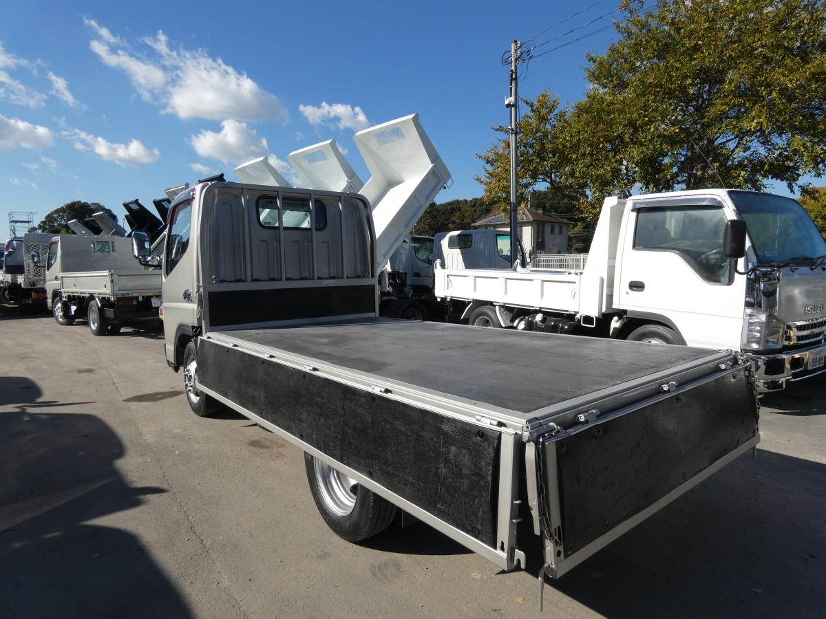 H27　1.5トン 平ボディ オートマ ETC　251129|中古トラックの販売・買取・査定のアイナビ