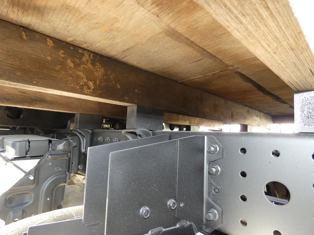 H27　1.5トン 平ボディ オートマ ETC　251129|中古トラックの販売・買取・査定のアイナビ