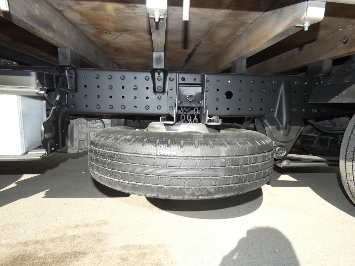 H27　1.5トン 平ボディ オートマ ETC　251129|中古トラックの販売・買取・査定のアイナビ