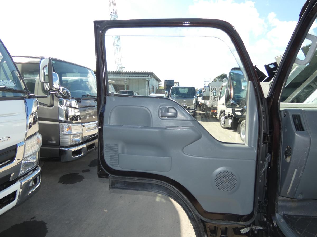 H241.5トン 平ボディ ETC|中古トラックの販売・買取・査定のアイナビ