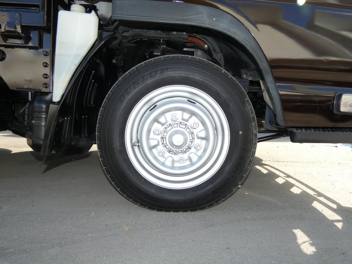 H241.5トン 平ボディ ETC|中古トラックの販売・買取・査定のアイナビ