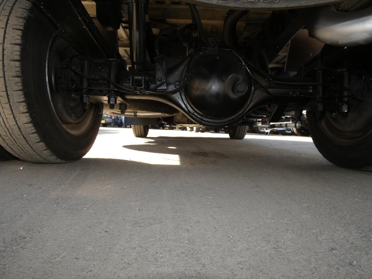 H241.5トン 平ボディ ETC|中古トラックの販売・買取・査定のアイナビ