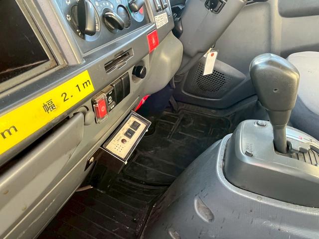 いすゞエルフボトルカー|中古トラックの販売・買取・査定のアイナビ