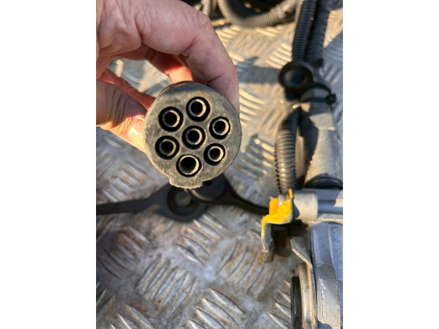 【ハイルーフ×第五輪荷重11.5t×エンジン好調】いすゞ/ギガ|中古トラックの販売・買取・査定のアイナビ