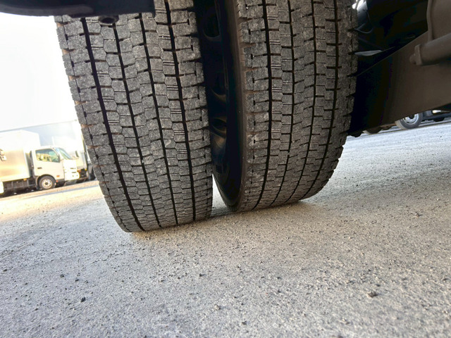 【ハイルーフ×第五輪荷重11.5t×エンジン好調】いすゞ/ギガ|中古トラックの販売・買取・査定のアイナビ