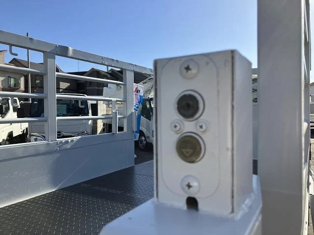 いすゞ 平ボディ|中古トラックの販売・買取・査定のアイナビ