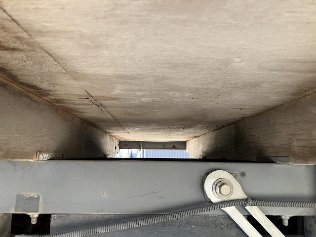 いすゞ 平ボディ|中古トラックの販売・買取・査定のアイナビ