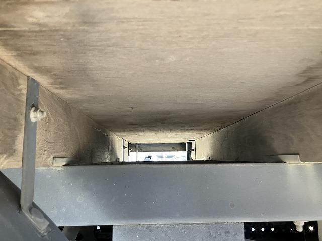 いすゞ 平ボディ|中古トラックの販売・買取・査定のアイナビ