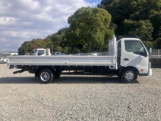 トヨタ 平ボディ|中古トラックの販売・買取・査定のアイナビ