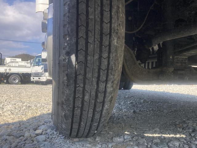 トヨタ 平ボディ|中古トラックの販売・買取・査定のアイナビ