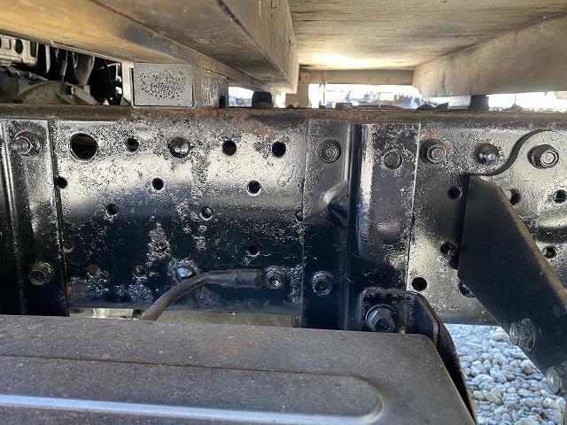 いすゞ 平ボディ|中古トラックの販売・買取・査定のアイナビ