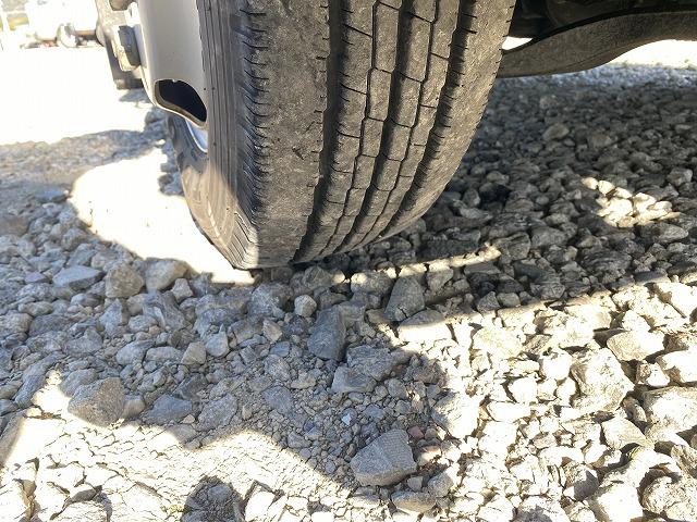 いすゞ 平ボディ|中古トラックの販売・買取・査定のアイナビ