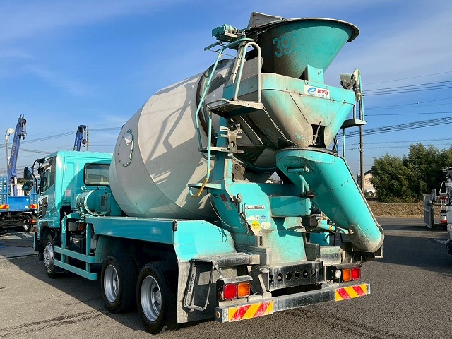 車検付★増トン車★11トン積載★6×4★3軸2デフ★KYB・8.9立米|中古トラックの販売・買取・査定のアイナビ