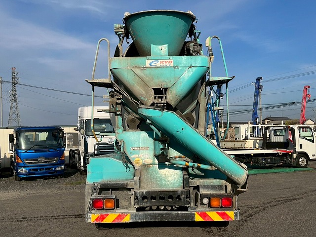 車検付★増トン車★11トン積載★6×4★3軸2デフ★KYB・8.9立米|中古トラックの販売・買取・査定のアイナビ