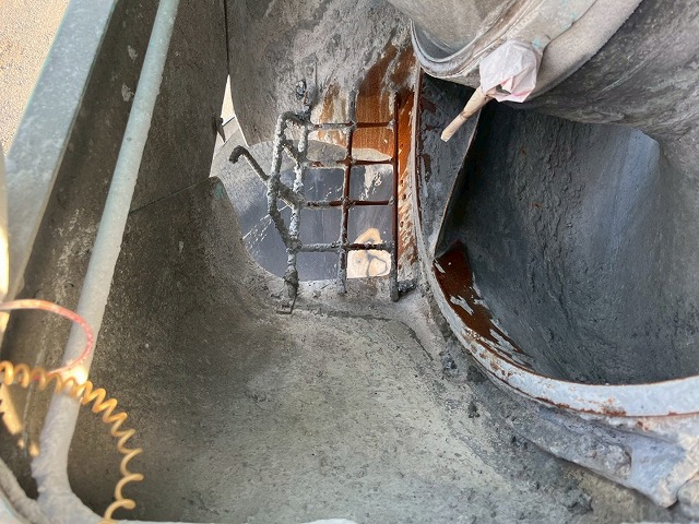 車検付★増トン車★11トン積載★6×4★3軸2デフ★KYB・8.9立米|中古トラックの販売・買取・査定のアイナビ