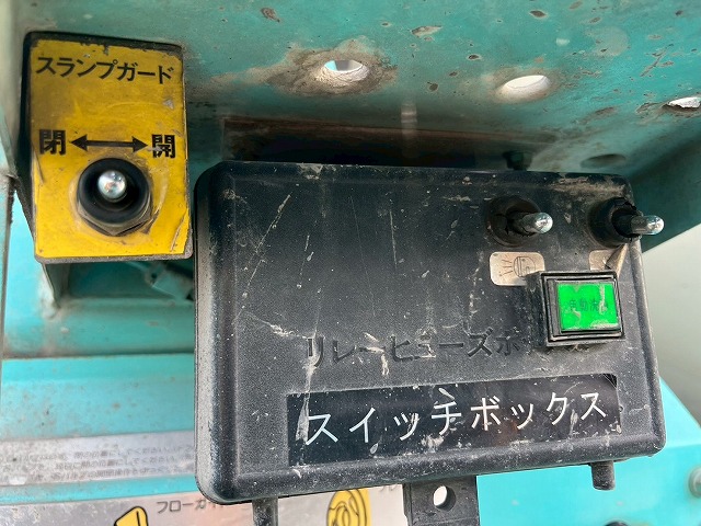 車検付★増トン車★11トン積載★6×4★3軸2デフ★KYB・8.9立米|中古トラックの販売・買取・査定のアイナビ