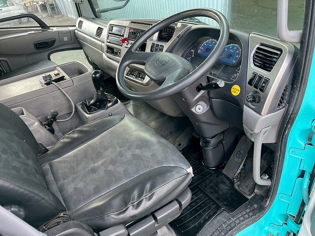 車検付★増トン車★11トン積載★6×4★3軸2デフ★KYB・8.9立米|中古トラックの販売・買取・査定のアイナビ