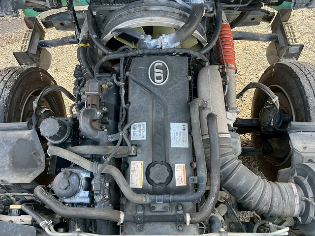 車検付★増トン車★11トン積載★6×4★3軸2デフ★KYB・8.9立米|中古トラックの販売・買取・査定のアイナビ