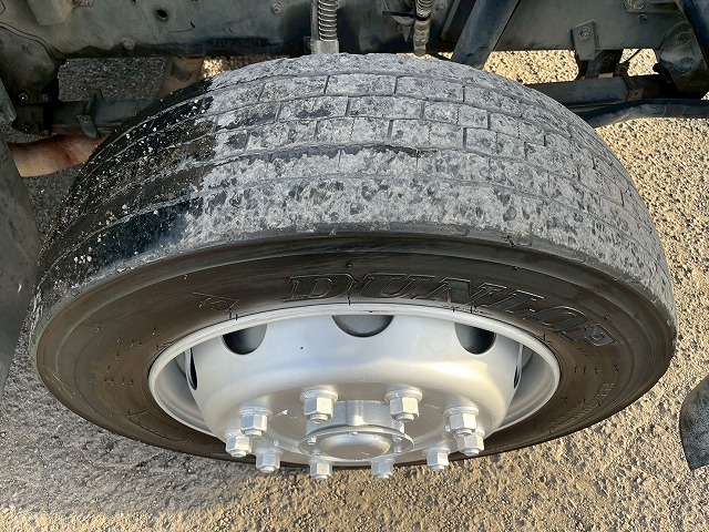 車検付★増トン車★11トン積載★6×4★3軸2デフ★KYB・8.9立米|中古トラックの販売・買取・査定のアイナビ