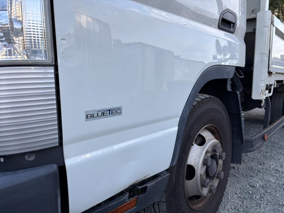 三菱ふそう キャンター 積載4.5t ワイド超ロング平ボディ|中古トラックの販売・買取・査定のアイナビ