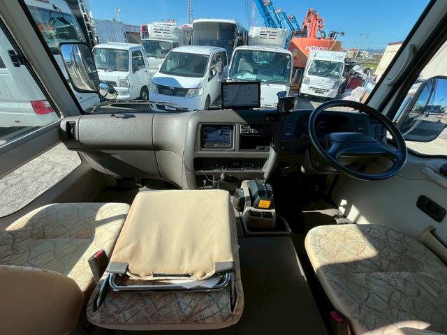 三菱ふそうローザバス|中古トラックの販売・買取・査定のアイナビ