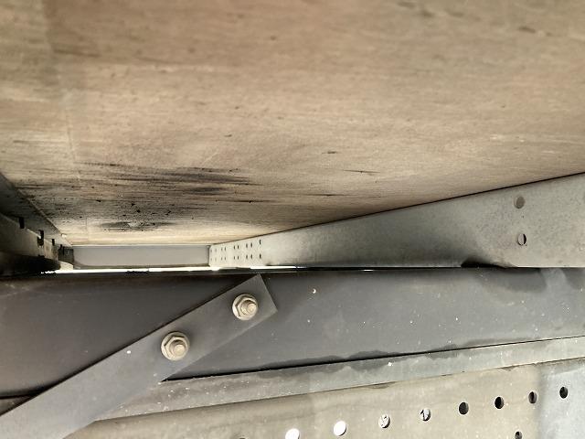 いすゞ バン車|中古トラックの販売・買取・査定のアイナビ