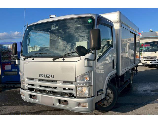 いすゞエルフボトルカー|中古トラックの販売・買取・査定のアイナビ