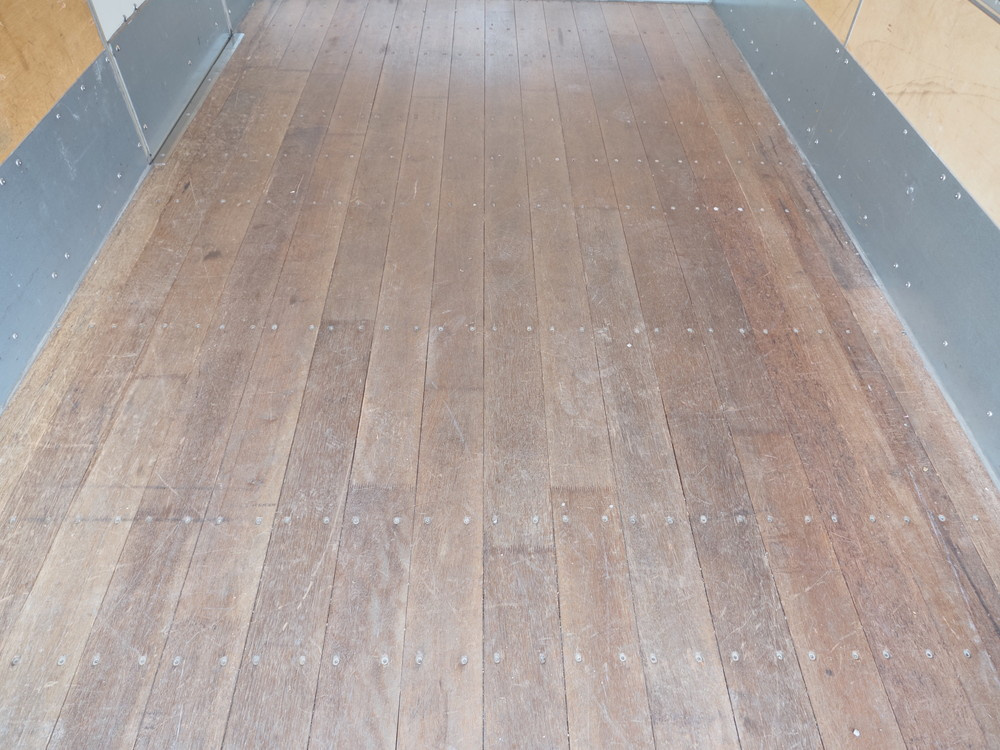 いすゞ バン車 エルフ|中古トラックの販売・買取・査定のアイナビ