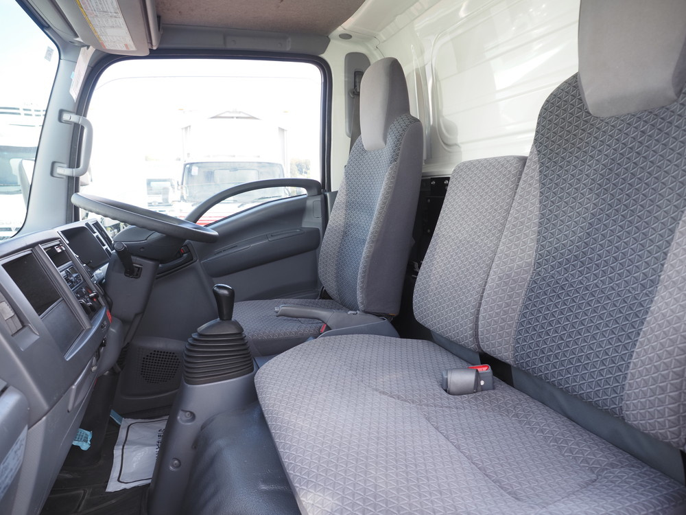 いすゞ バン車 エルフ|中古トラックの販売・買取・査定のアイナビ