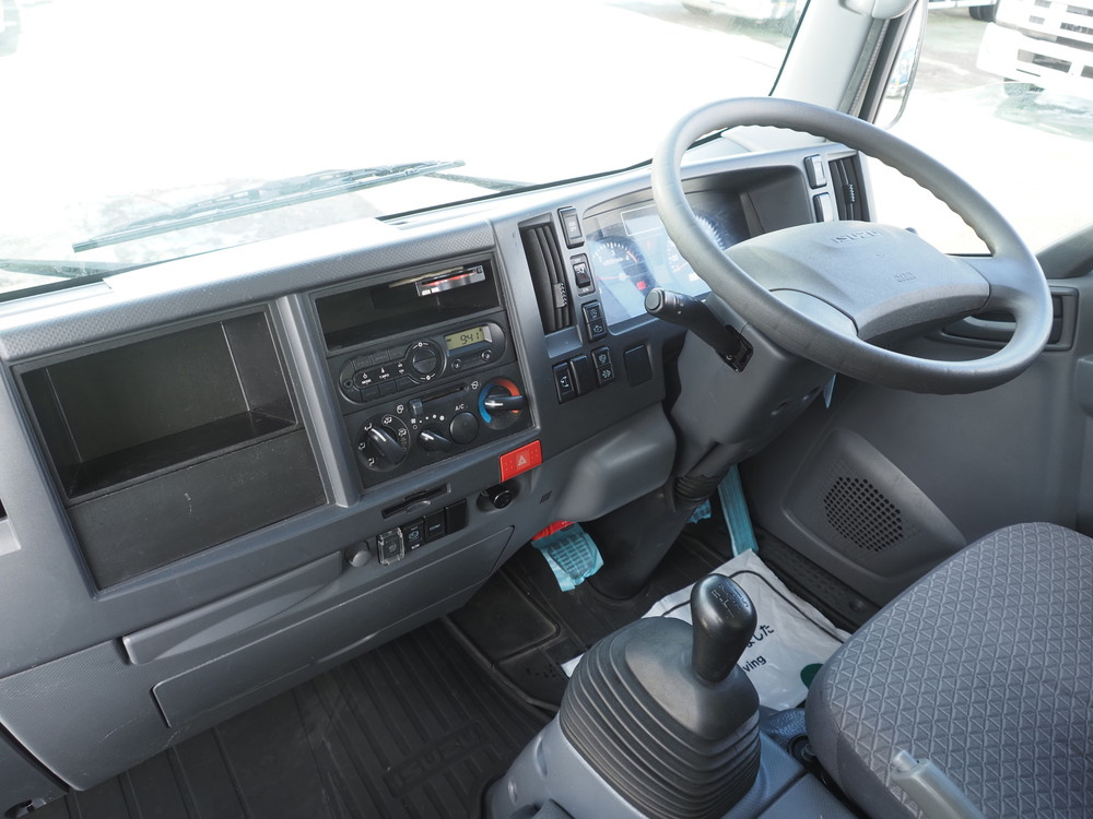 いすゞ バン車 エルフ|中古トラックの販売・買取・査定のアイナビ