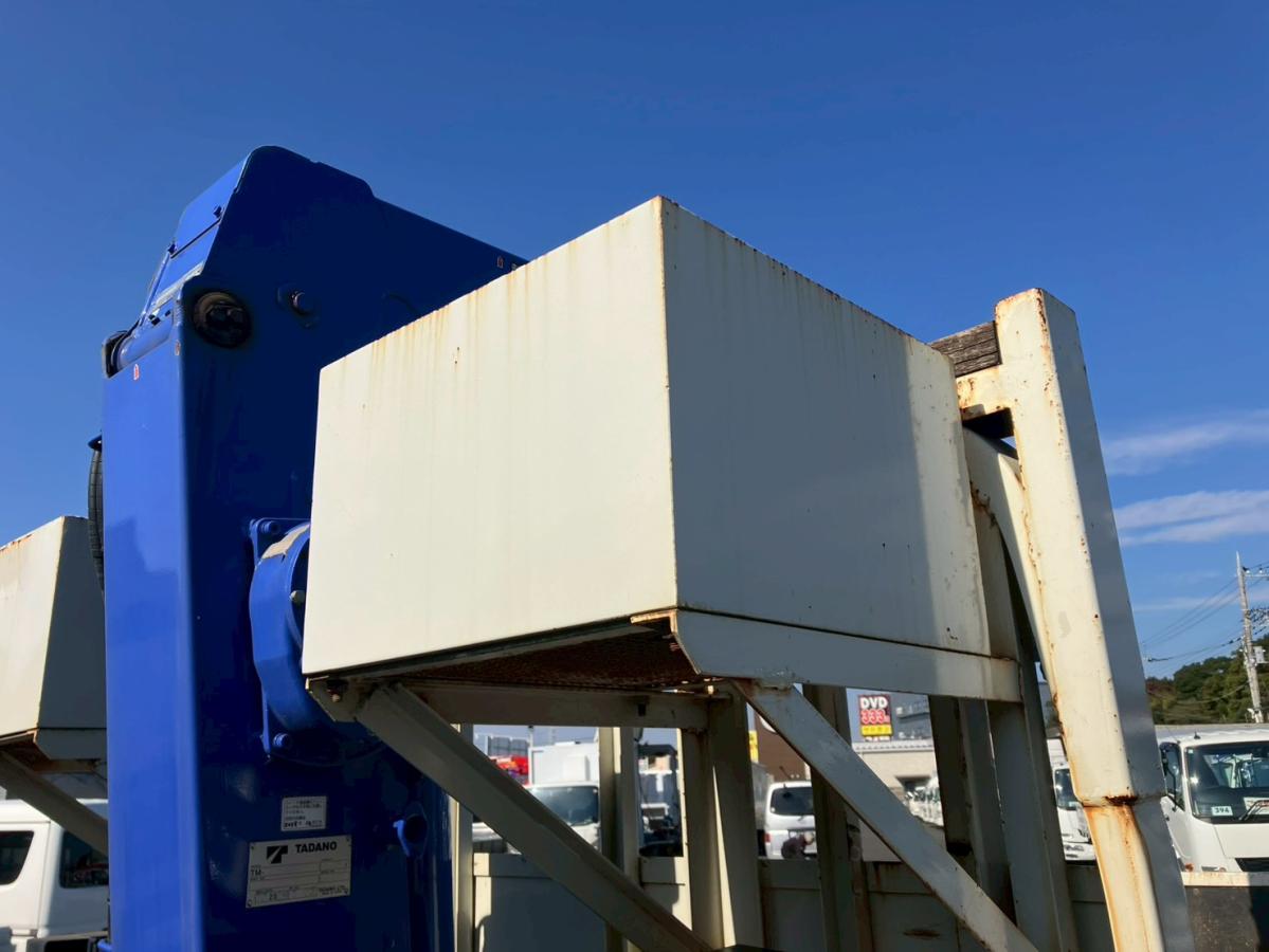 ☆H31 標準/ロング タダノ/4段クレーン ラジコン|中古トラックの販売・買取・査定のアイナビ