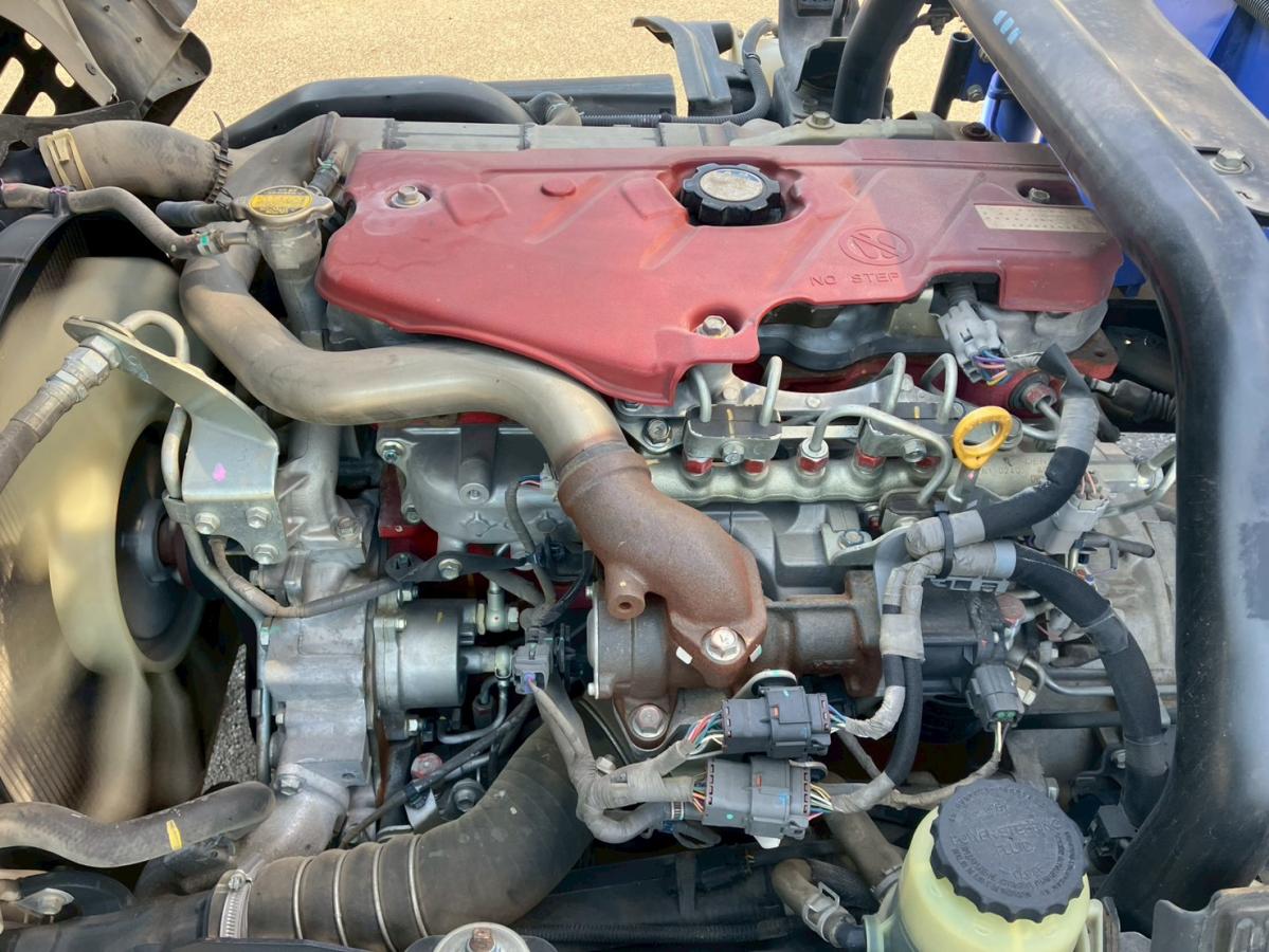 ☆H31 標準/ロング タダノ/4段クレーン ラジコン|中古トラックの販売・買取・査定のアイナビ