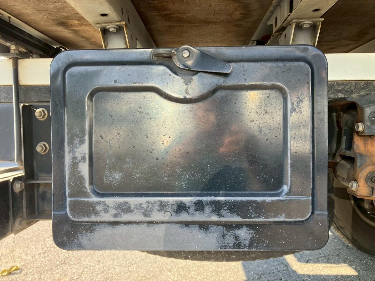 ☆H31 標準/ロング タダノ/4段クレーン ラジコン|中古トラックの販売・買取・査定のアイナビ