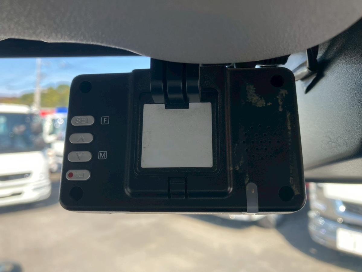 ☆H31 標準/ロング タダノ/4段クレーン ラジコン|中古トラックの販売・買取・査定のアイナビ