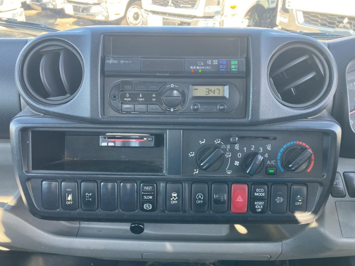 ☆H31 標準/ロング タダノ/4段クレーン ラジコン|中古トラックの販売・買取・査定のアイナビ