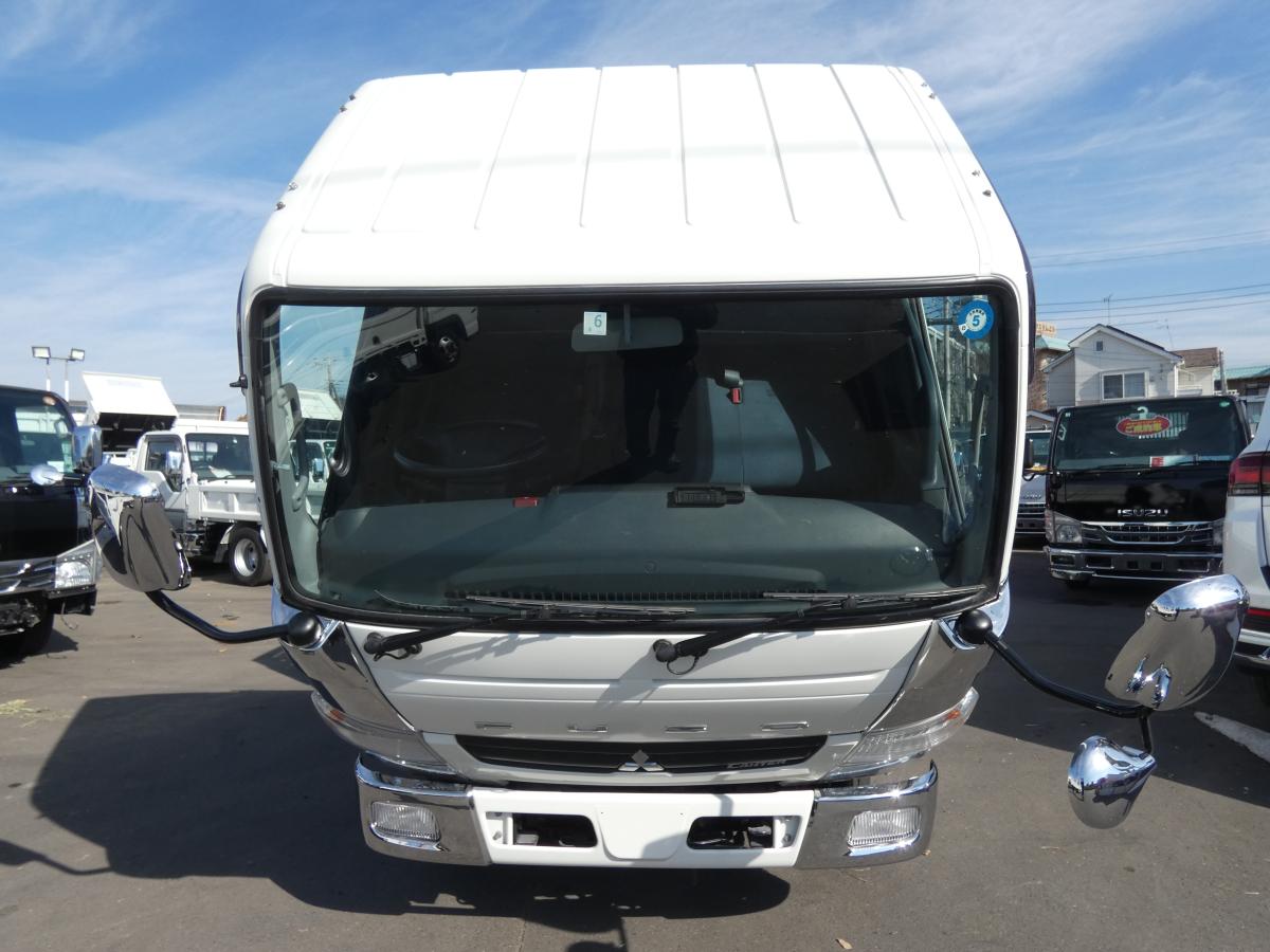 H27 マニュアル 2トン 平ボディ　251037|中古トラックの販売・買取・査定のアイナビ